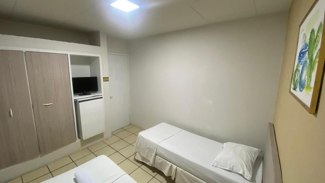 Center Plaza Hotel 卡鲁阿鲁 外观 照片